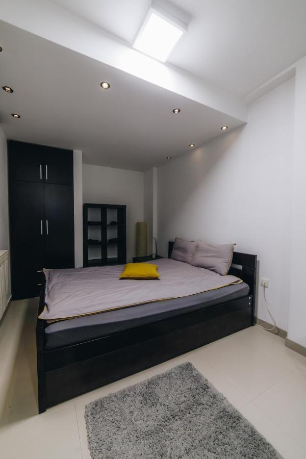 Apartments Luka 克拉古耶瓦茨 外观 照片