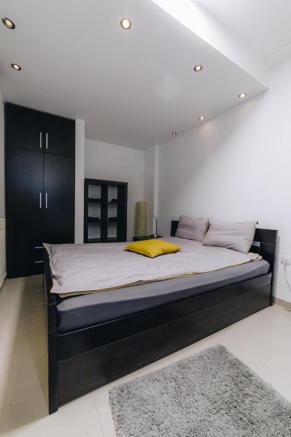 Apartments Luka 克拉古耶瓦茨 外观 照片
